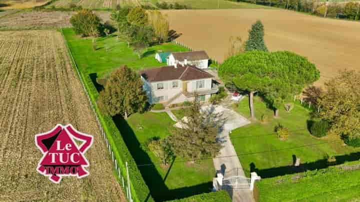 4 bedrooms house for sale in dausse, France