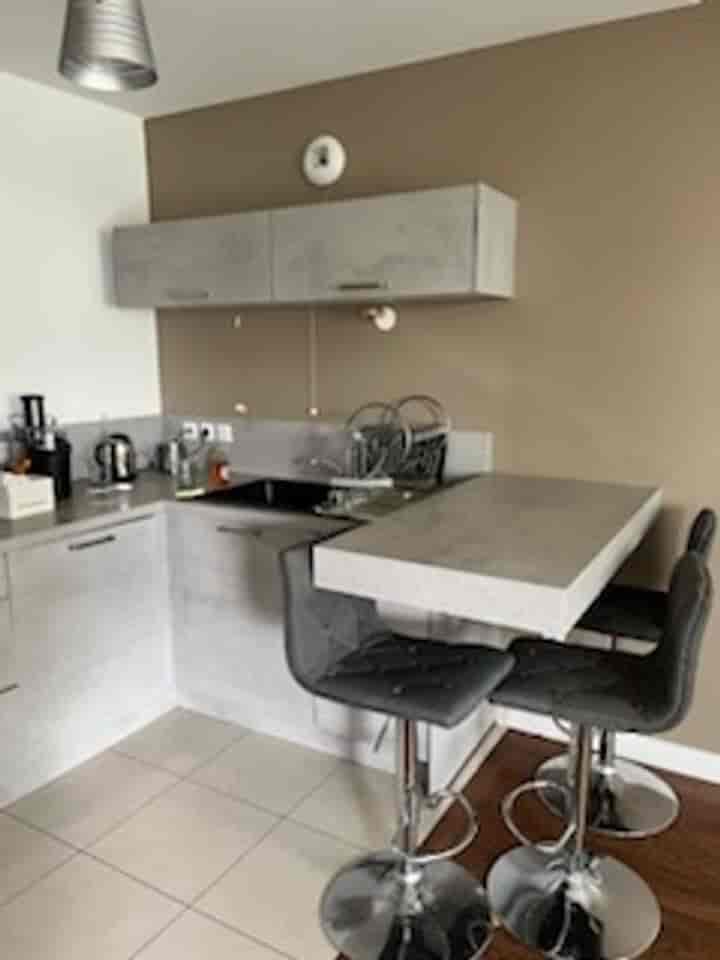 1 bedroom apartment for sale in Gennevilliers, France