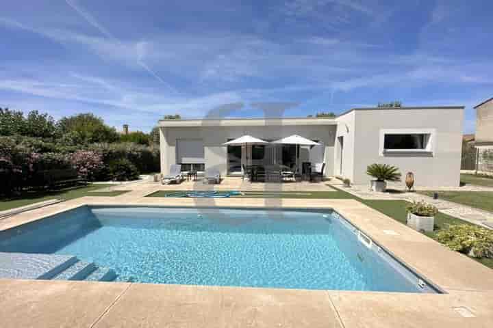 4 bedrooms house for sale in  France