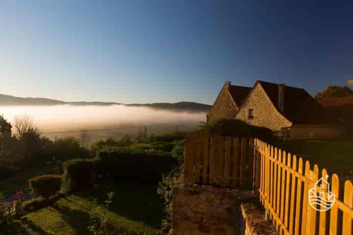 9 bedrooms house for sale in  France