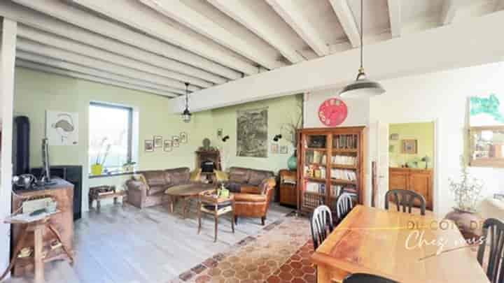 8 bedrooms house for sale in Estissac, France