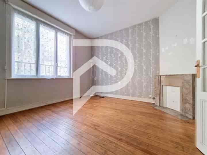 1 bedroom apartment for sale in Boulogne-sur-Mer, France