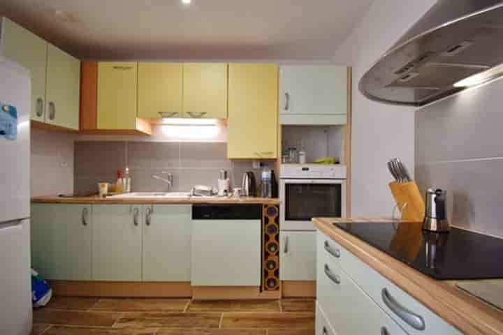 3 bedrooms apartment for sale in Pezenas, France