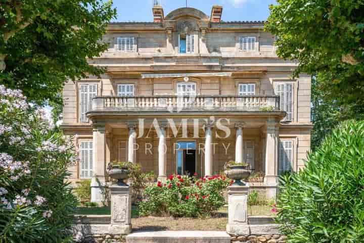 8 bedrooms house for sale in  France