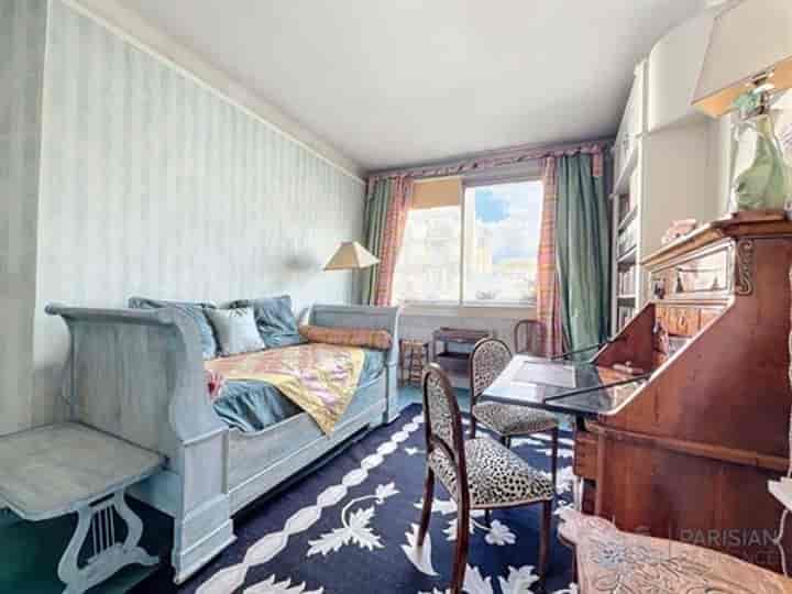 4 bedrooms apartment for sale in Paris 16eme, France