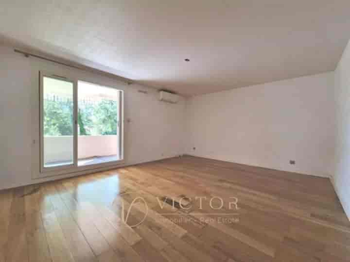 2 bedrooms other for sale in Vence, France