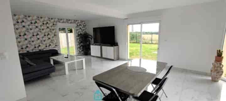 4 bedrooms house for sale in Sainte-Opportune-du-Bosc, France