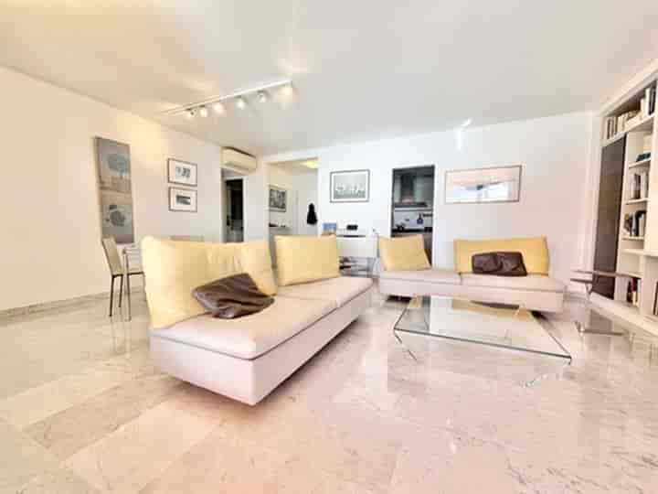 2 bedrooms other for sale in Roquebrune-Cap-Martin, France