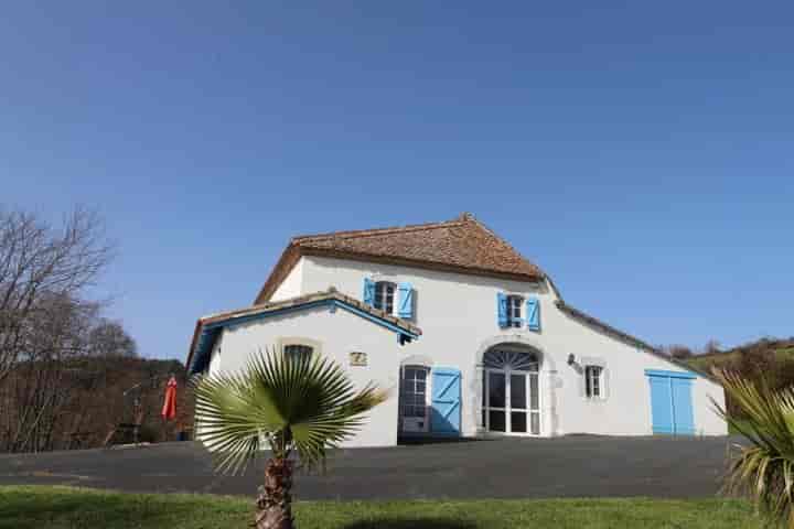 4 bedrooms house for sale in  France