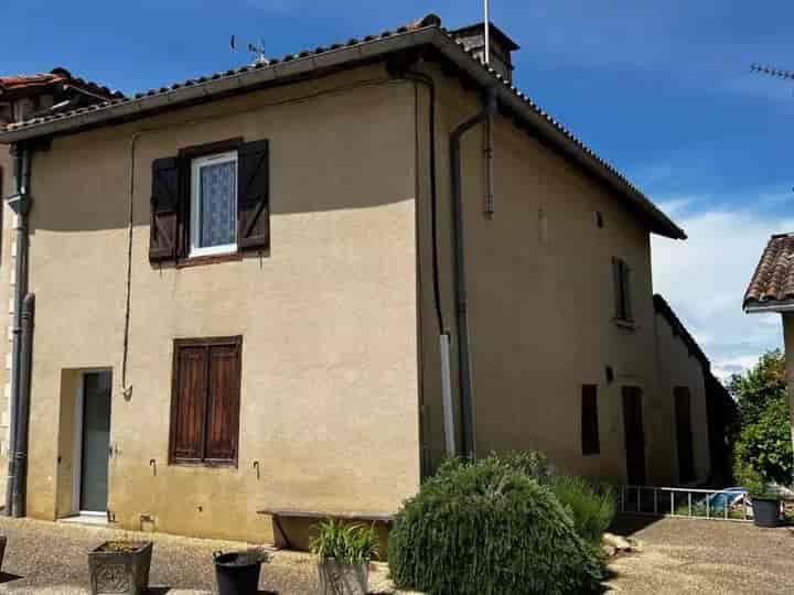 2 bedrooms house for sale in  France