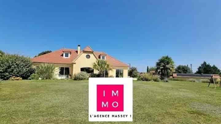 6 bedrooms house for sale in Pouyastruc, France