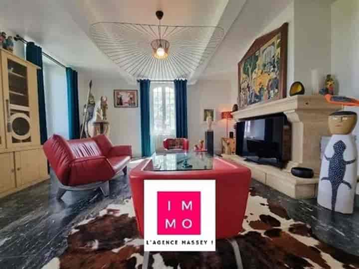 5 bedrooms house for sale in Marciac, France