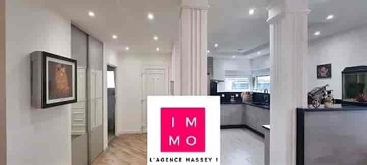 3 bedrooms house for sale in Barbazan-Debat, France