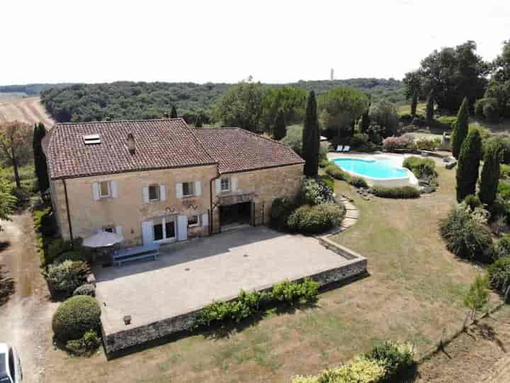 6 bedrooms house for sale in  France