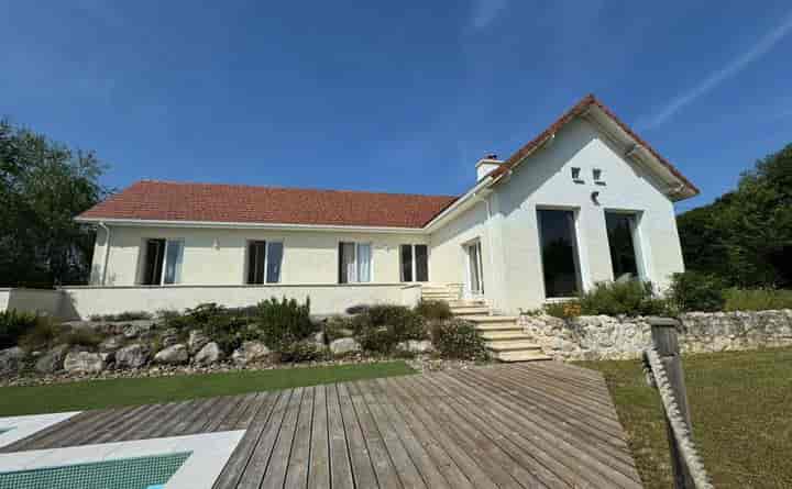 4 bedrooms house for sale in Garlin, France