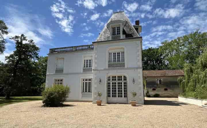 8 bedrooms house for sale in Saint Sever, France