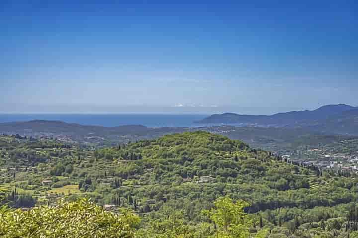 7 bedrooms house for sale in Grasse, France