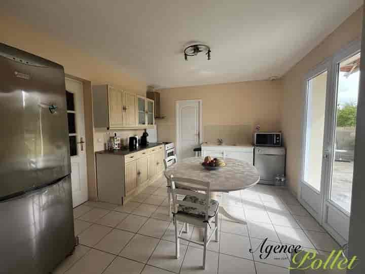 4 bedrooms house for sale in Aubigny-sur-Nere, France