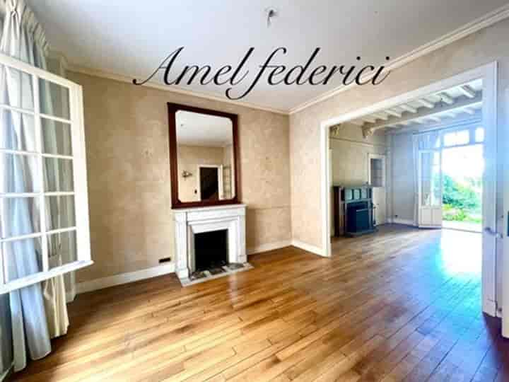 5 bedrooms house for sale in Montargis, France
