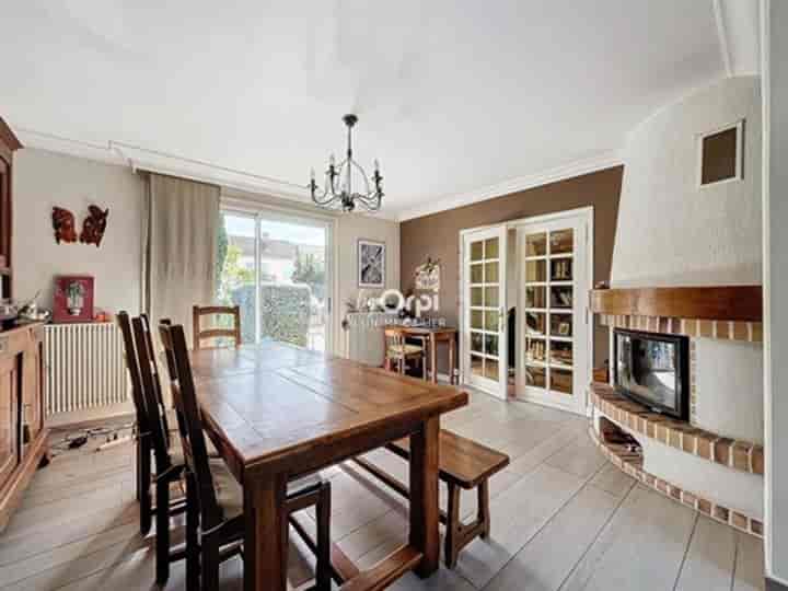 4 bedrooms house for sale in Domerat, France