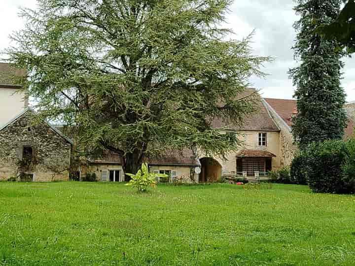 4 bedrooms house for sale in  France