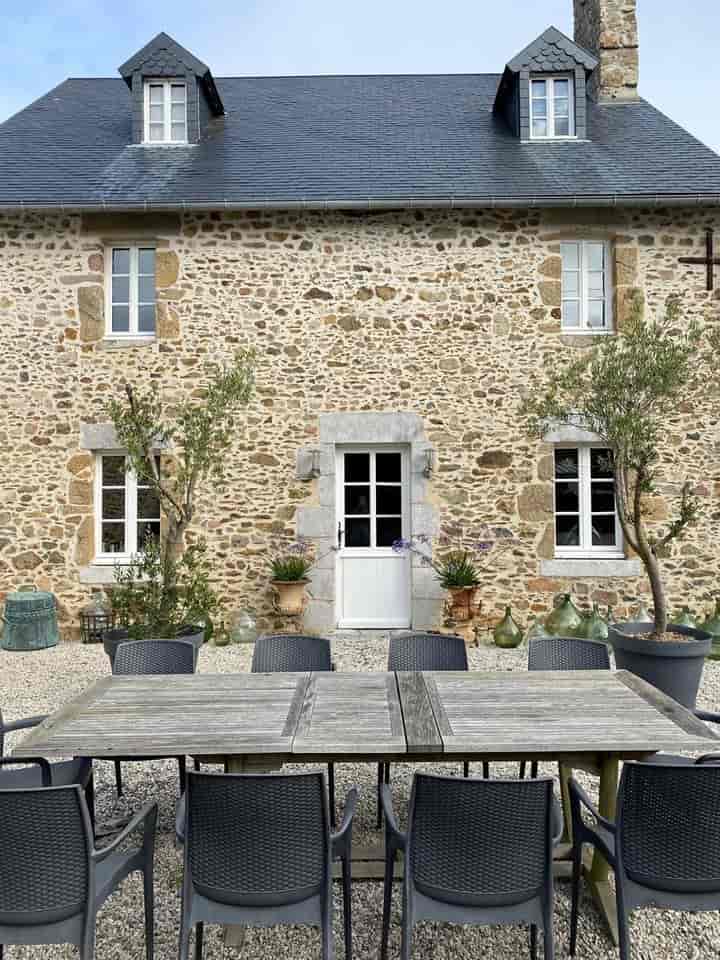 4 bedrooms house for sale in Gouville-sur-Mer, France