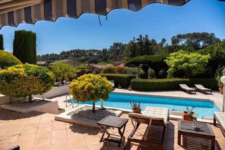 5 bedrooms house for sale in Taradeau, France