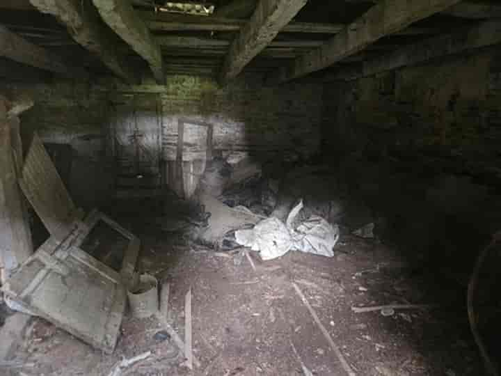 House for sale in Loutehel, France