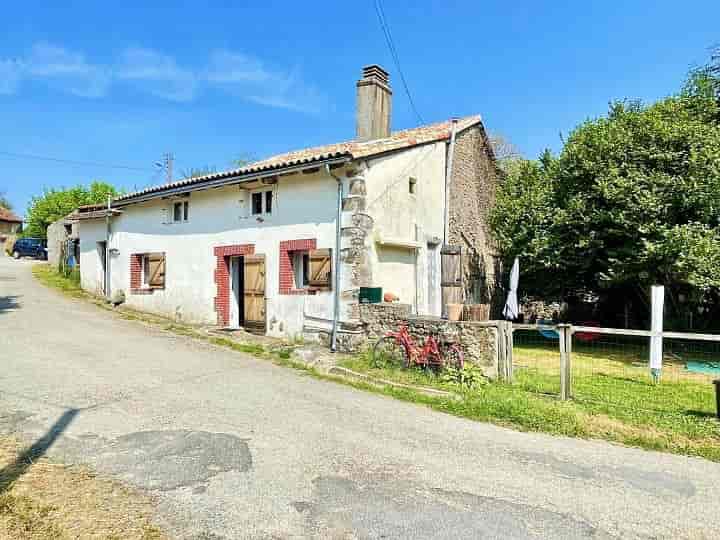 1 bedroom house for sale in  France