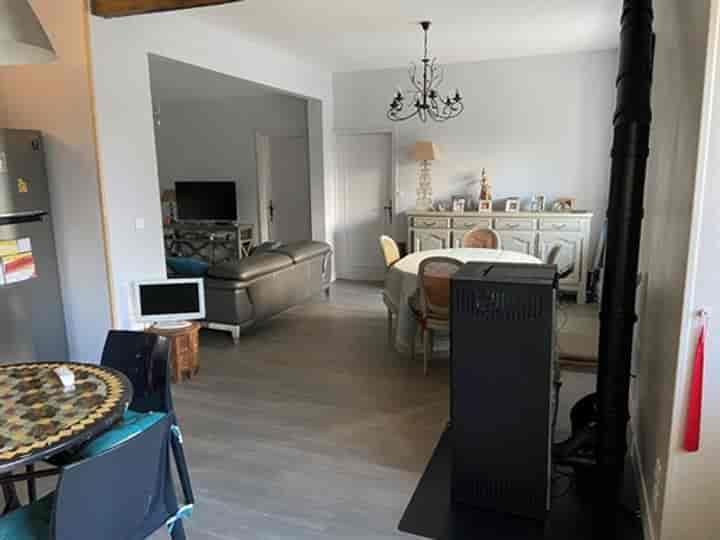 9 bedrooms other for sale in Vigeois, France