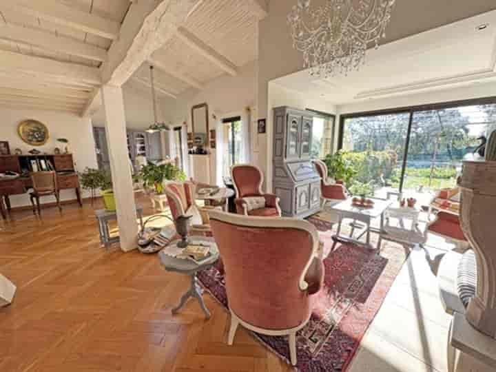 5 bedrooms house for sale in Vence, France