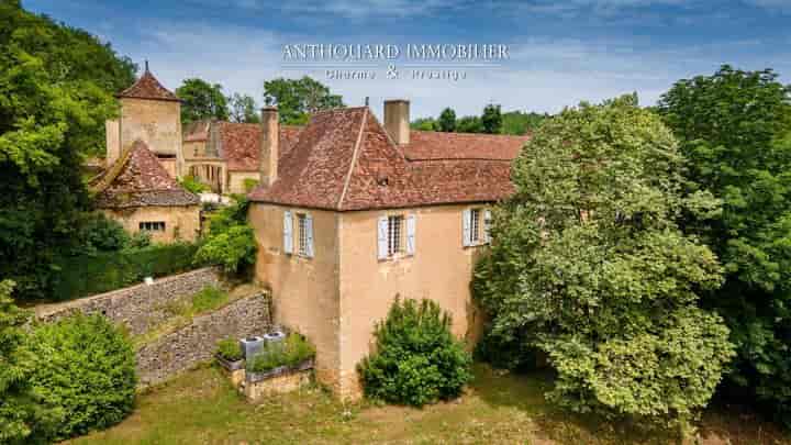 105 bedrooms other for sale in Le Bugue, France