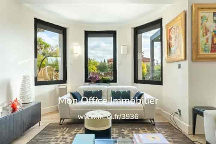 5 bedrooms house for sale in Aix-en-Provence, France