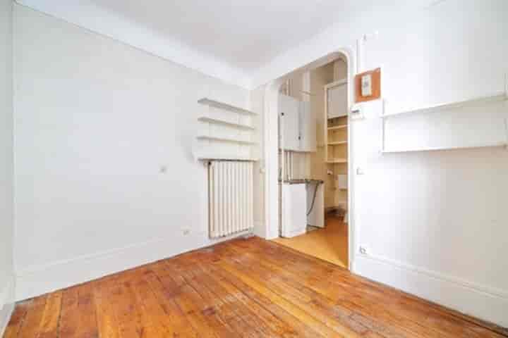 Apartment for sale in Paris 1er, France