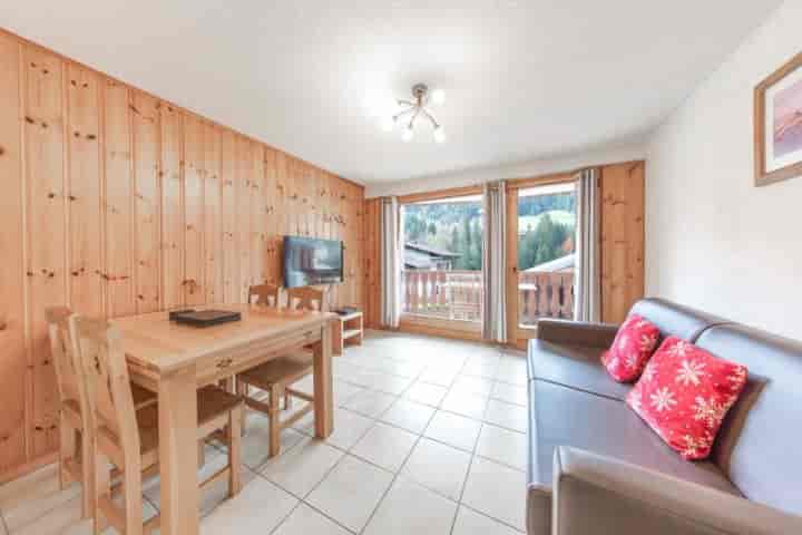 2 bedrooms house for sale in  France