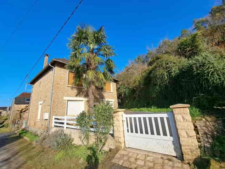 4 bedrooms house for sale in AYEN, France