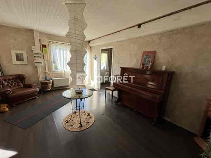 2 bedrooms other for sale in Louhans, France