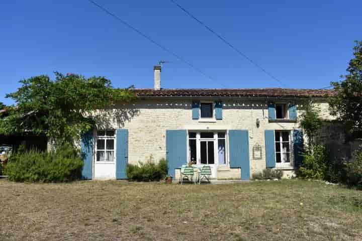 4 bedrooms house for sale in  France