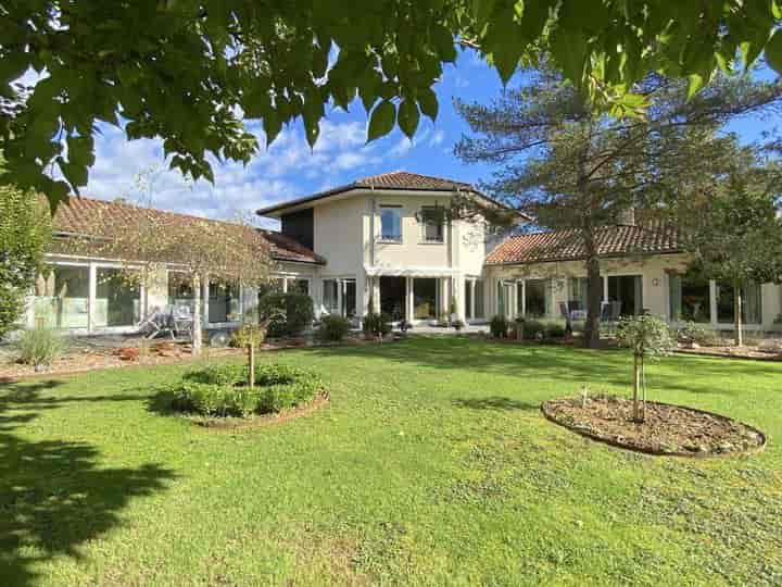 3 bedrooms house for sale in BOURG DU BOST, France