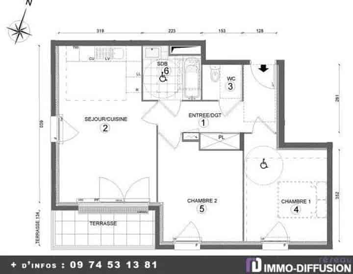 2 bedrooms house for sale in MELUN, France