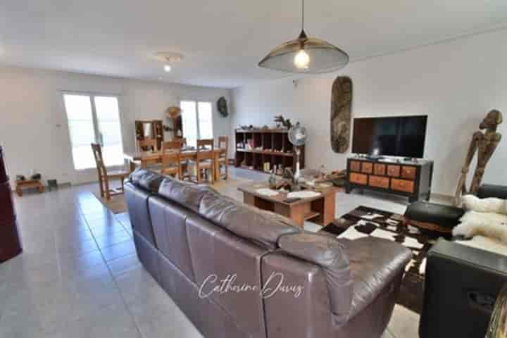 3 bedrooms house for sale in Selongey, France