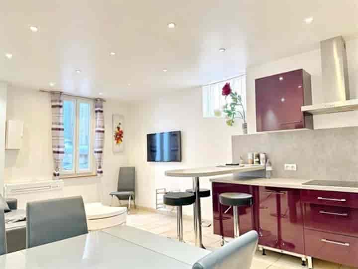 2 bedrooms apartment for sale in Cannes, France