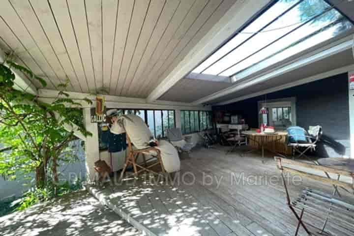 2 bedrooms house for sale in La Garde-Freinet, France