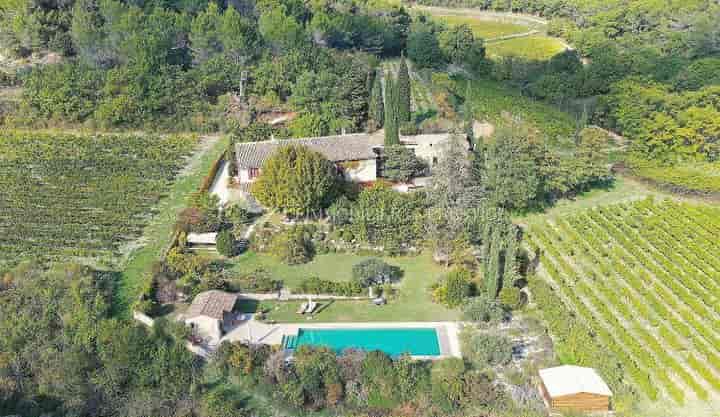 5 bedrooms house for sale in  France