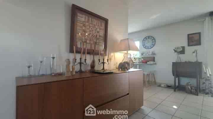 2 bedrooms house for sale in Hagetmau, France