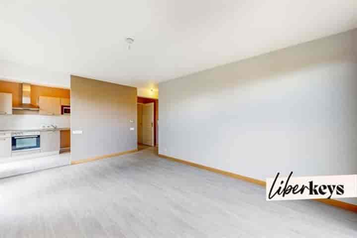 2 bedrooms apartment for sale in Chevigny, France