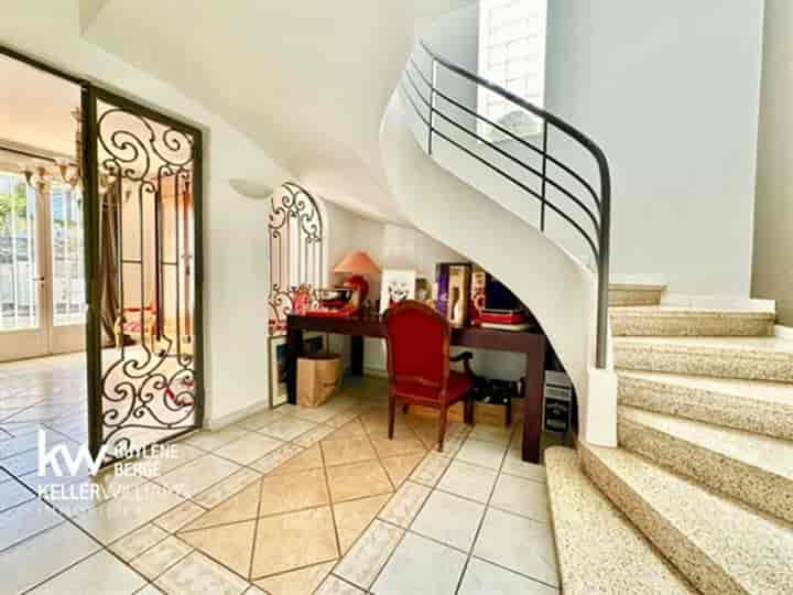 5 bedrooms house for sale in Montpellier, France