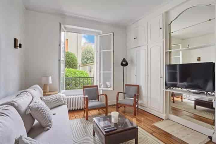 3 bedrooms house for sale in Paris 15eme, France