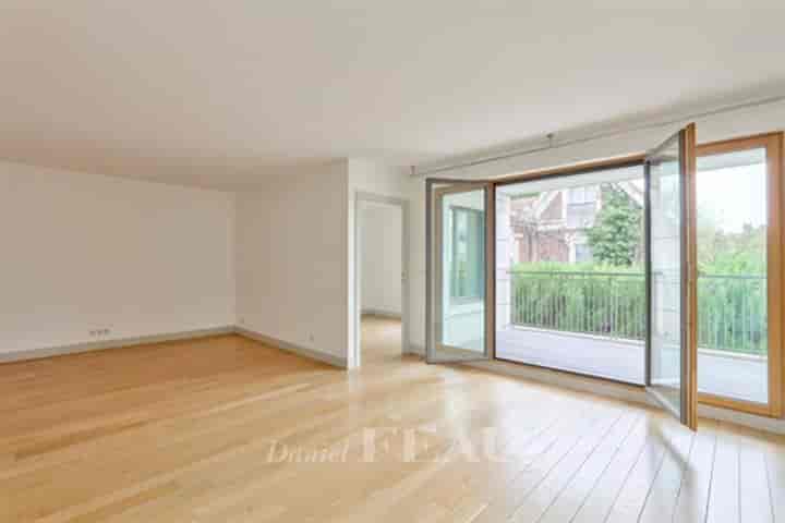 3 bedrooms apartment for sale in Saint-Cloud, France