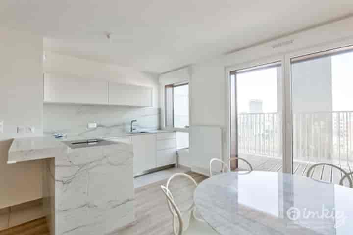 4 bedrooms house for sale in Nanterre, France